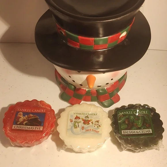 Yankee Candle Snowman Wax Melter & 3 Christmas Fragrance Wax Melts Jack Frost - Picture 2 of 6